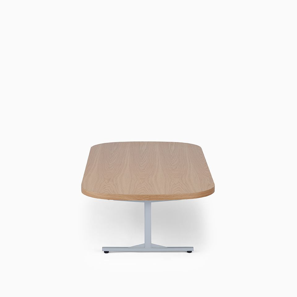 KUUM Living Table Oval W1600 × D800 - オーク突板ナチュラル / クーム リビング テーブル