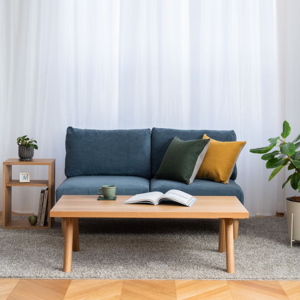 KUUM Living Table W1200 × D600 - アッシュ無垢材ナチュラル / クーム リビング テーブル