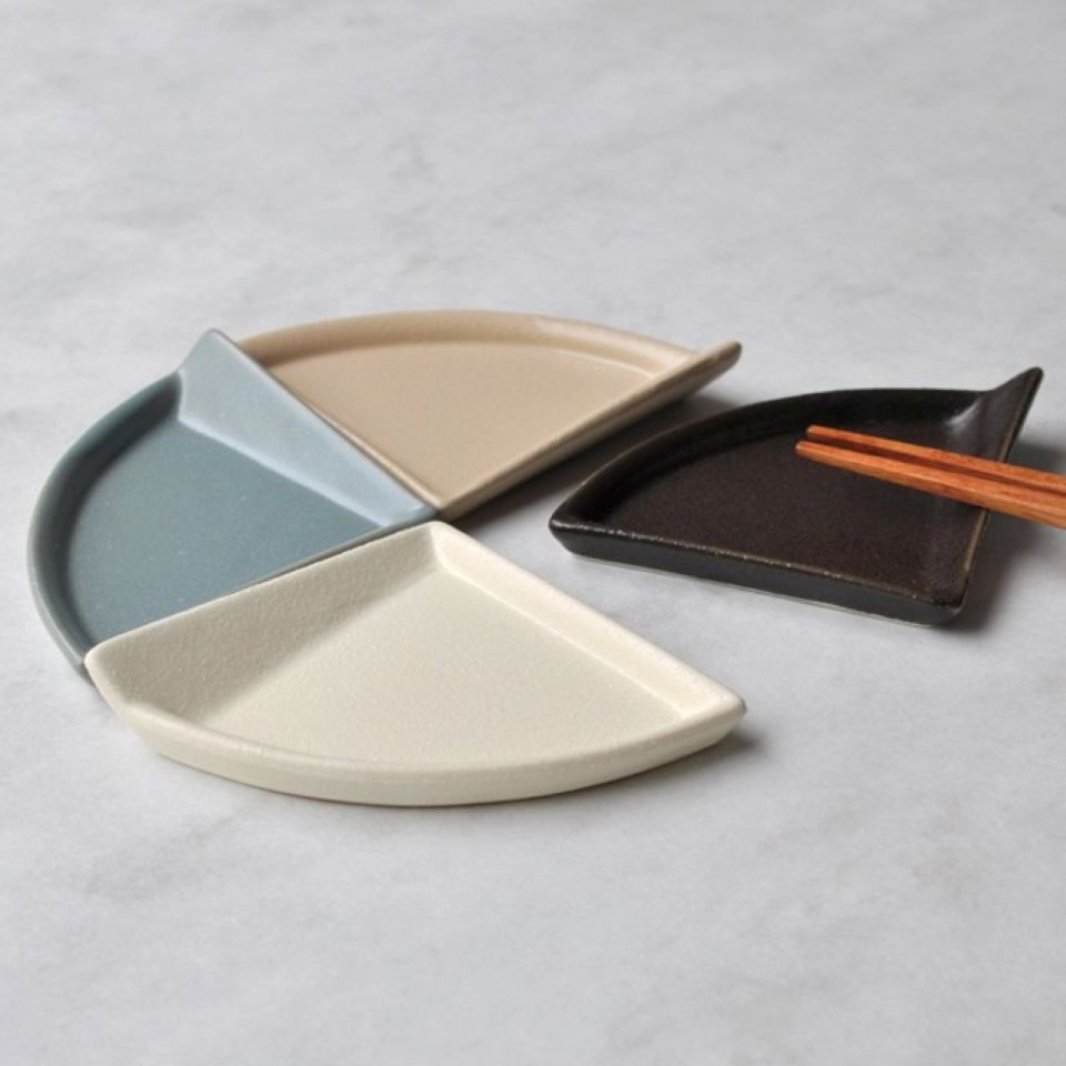 Fan-shaped Mini Plate / 扇型ミニプレート