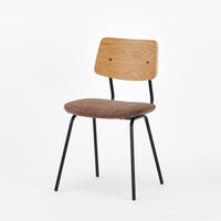 KUUM  Chair shikaku - Black Steel Frame/Cushion/Natural Back / クーム チェア シカク