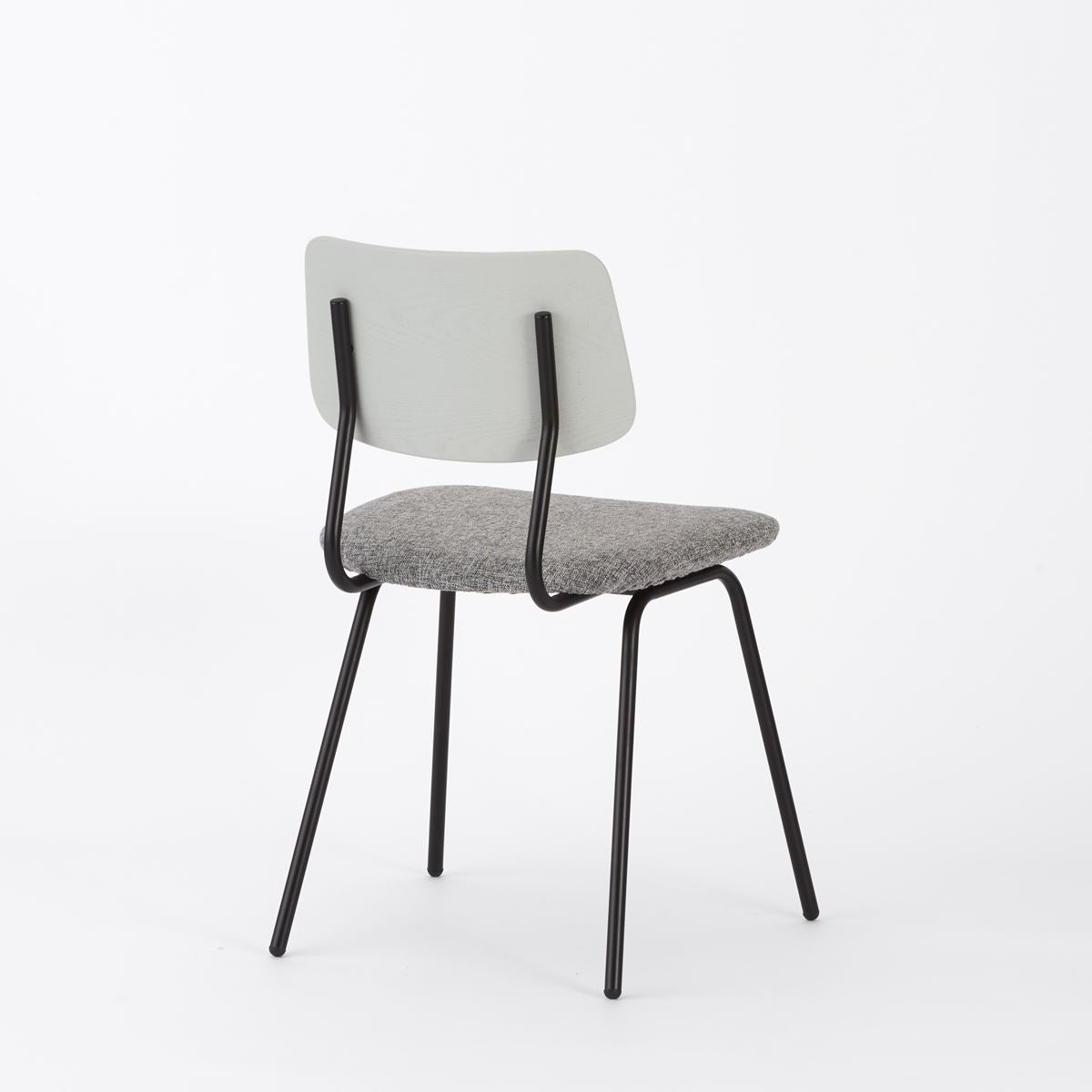 KUUM  Chair shikaku - Black Steel Frame/Cushion/Gray White Back / クーム チェア シカク