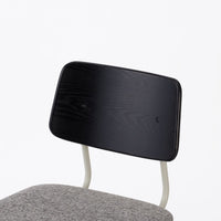 KUUM  Chair shikaku - Gray White Steel Frame/Cushion/Black Back / クーム チェア シカク