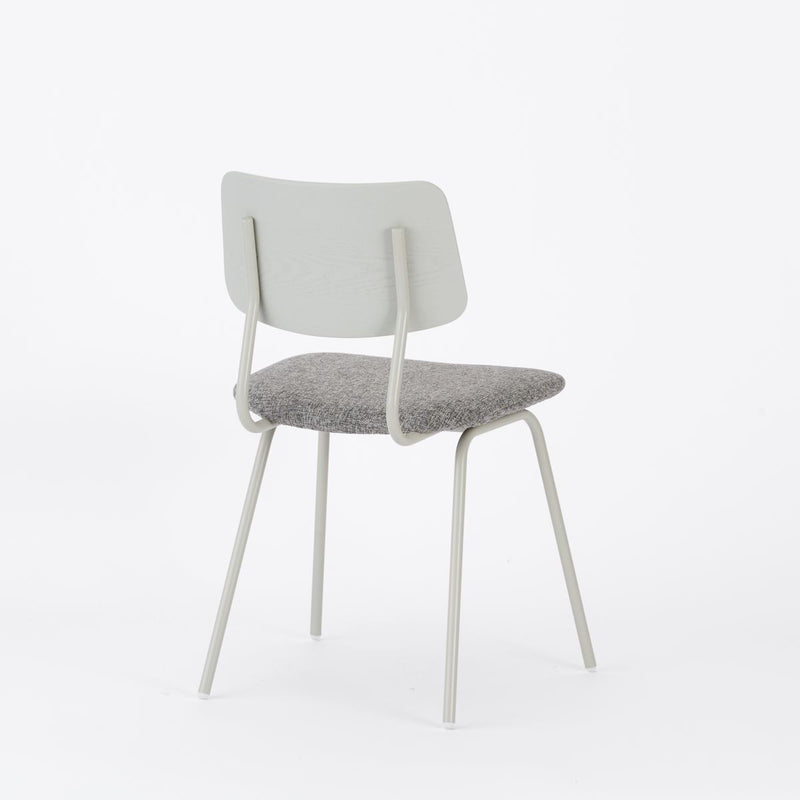 KUUM  Chair shikaku - Gray White Steel Frame/Cushion/Gray White Back / クーム チェア シカク