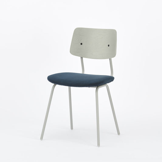 KUUM  Chair shikaku - Gray White Steel Frame/Cushion/Gray White Back / クーム チェア シカク