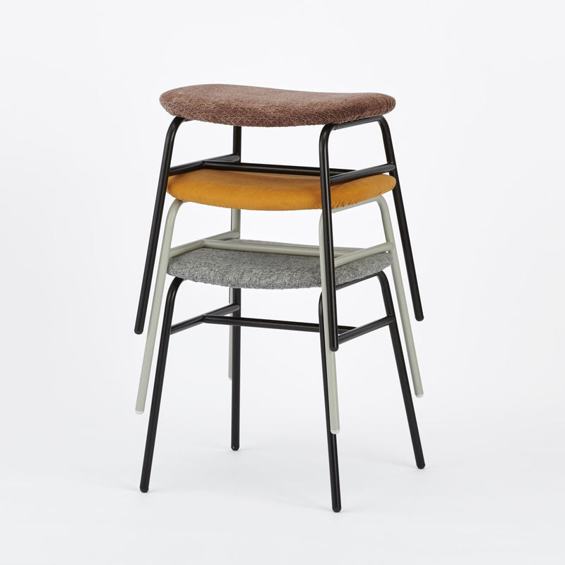 KUUM Stool shikaku - Black Steel Frame/Cushion / クーム スツール シカク