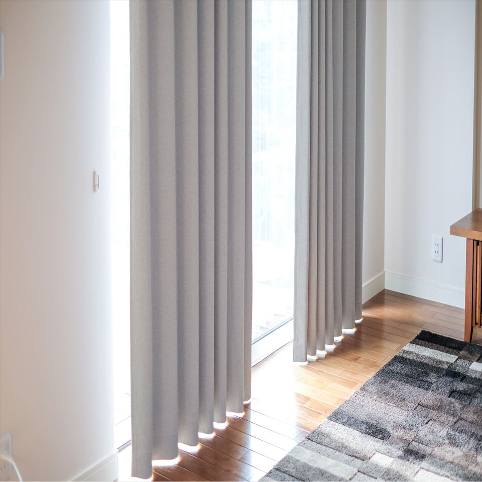 Textured Weave Curtain