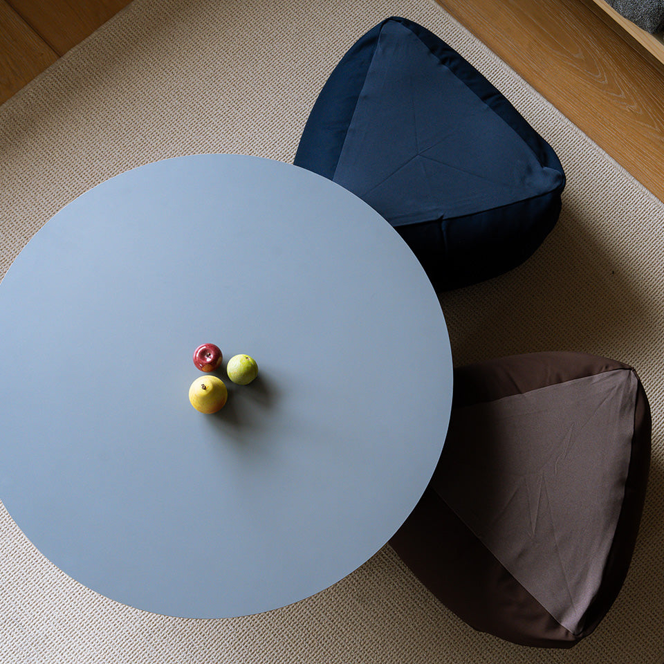 三角フィット座ブトン（本体・カバーセット）　し使用例