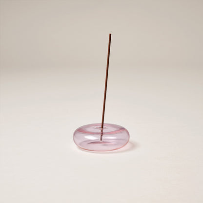 ガラスお香ホルダー ピンク色 使用例