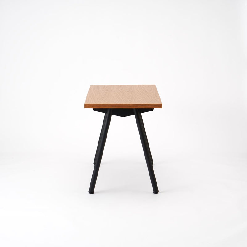 KUUM  Table W1200 × D600 - オーク突板ナチュラル / クーム テーブル