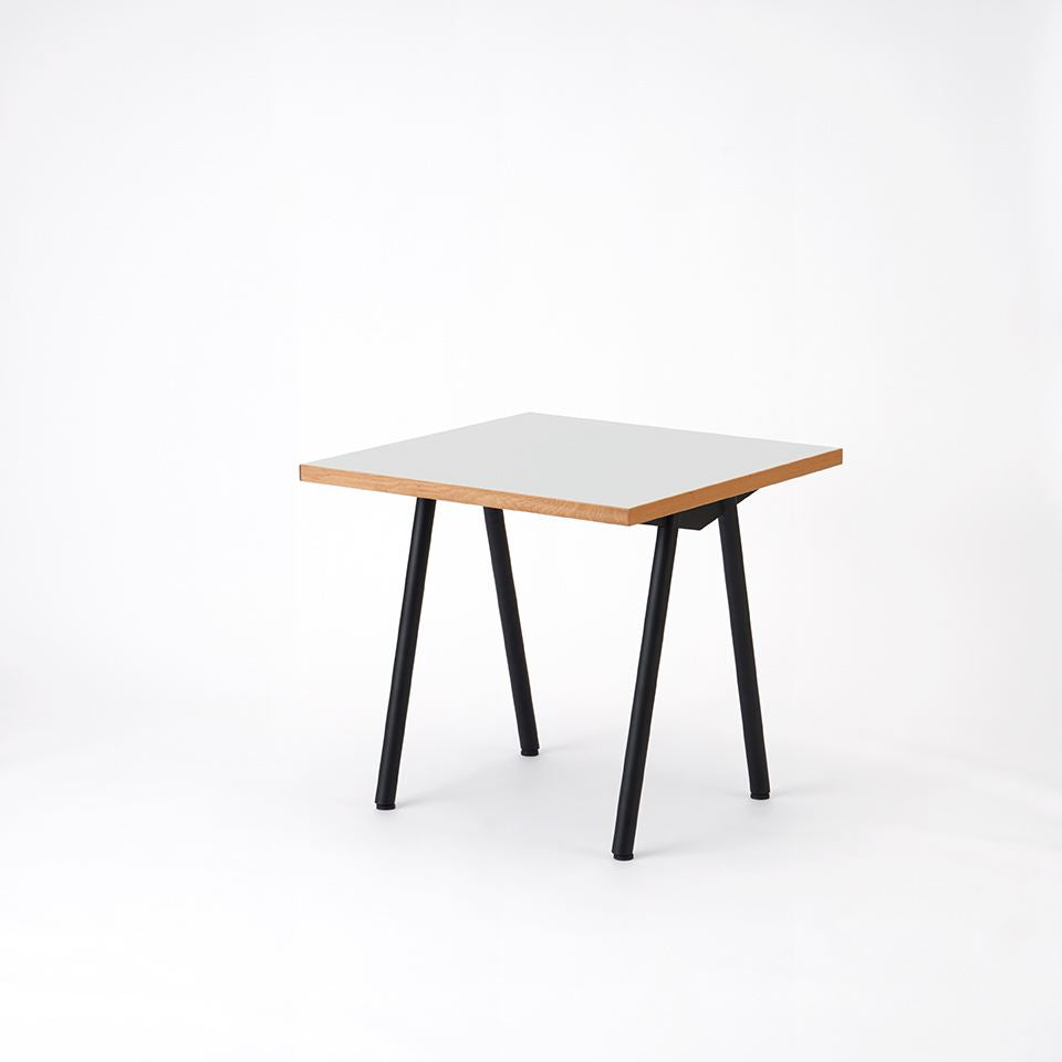 KUUM Table W800 × D800 - メラミンホワイト / クーム テーブル