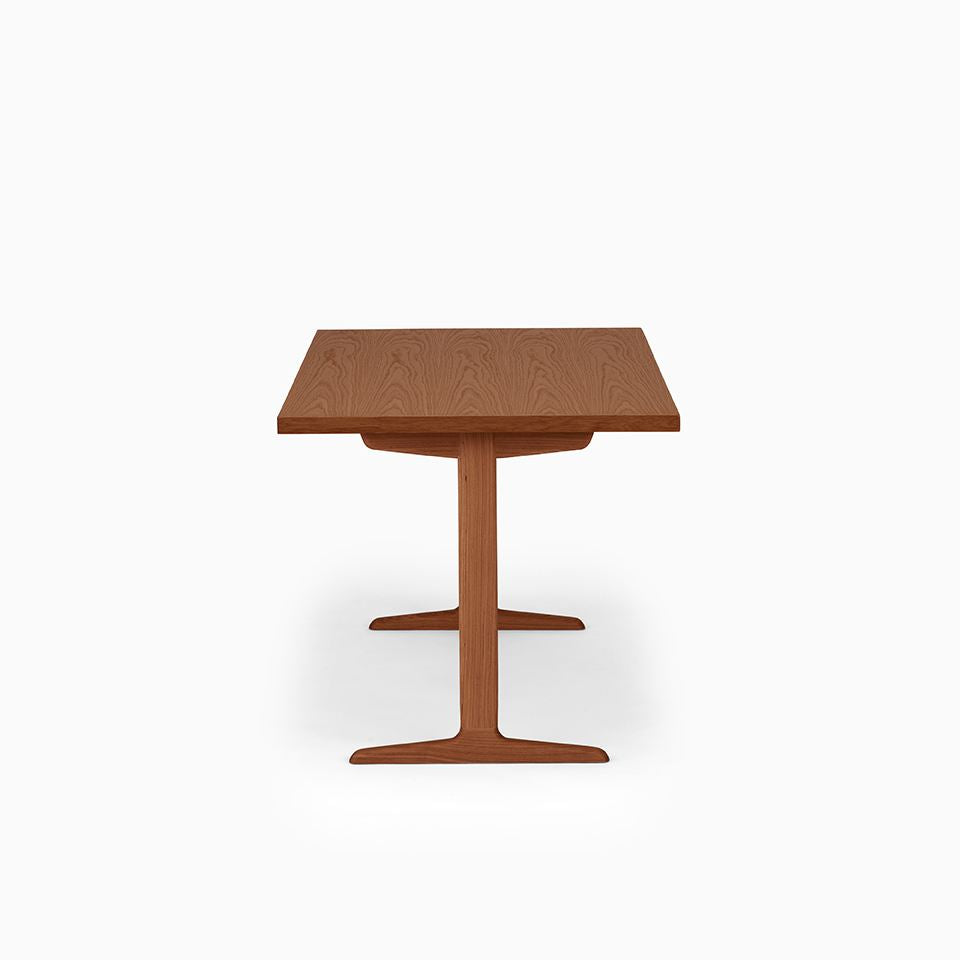 KUUM Table W1400 × D800 - オーク突板ブラウン / クーム テーブル