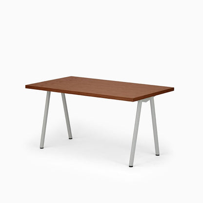 KUUM Table W1400 × D800 - オーク突板ブラウン / クーム テーブル