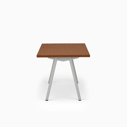 KUUM Table W1400 × D800 - オーク突板ブラウン / クーム テーブル