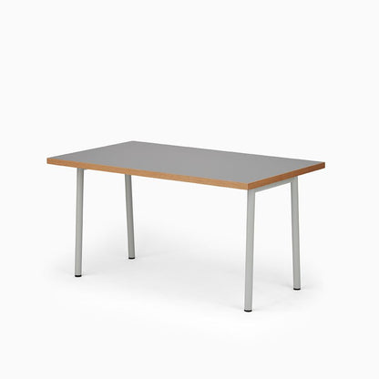 KUUM Table W1400 × D800 - メラミングレー / クーム テーブル