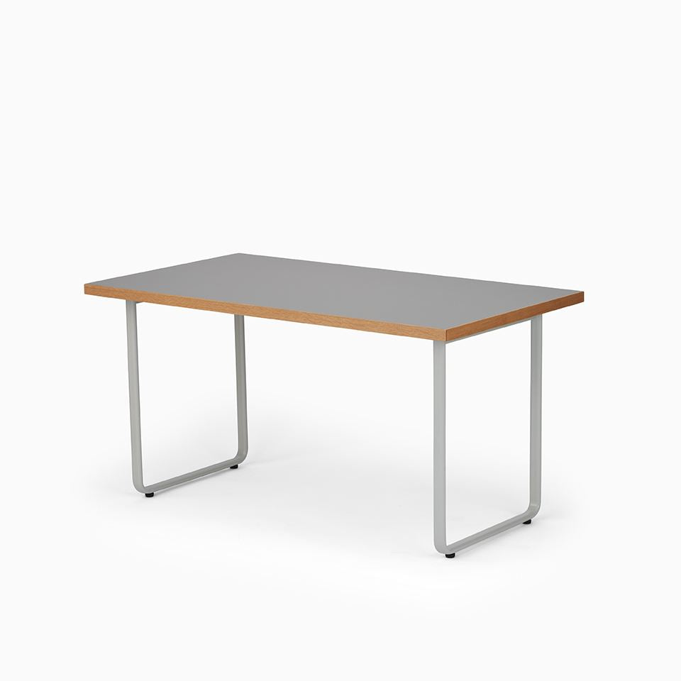 KUUM Table W1400 × D800 - メラミングレー / クーム テーブル