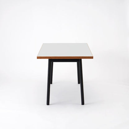 KUUM Table W1600 × D800 - メラミンホワイト / クーム テーブル