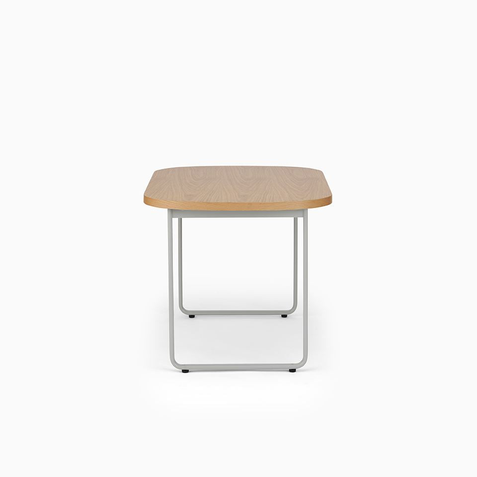 KUUM Table Oval  W1200 × D800 - オーク突板ナチュラル / クーム テーブル