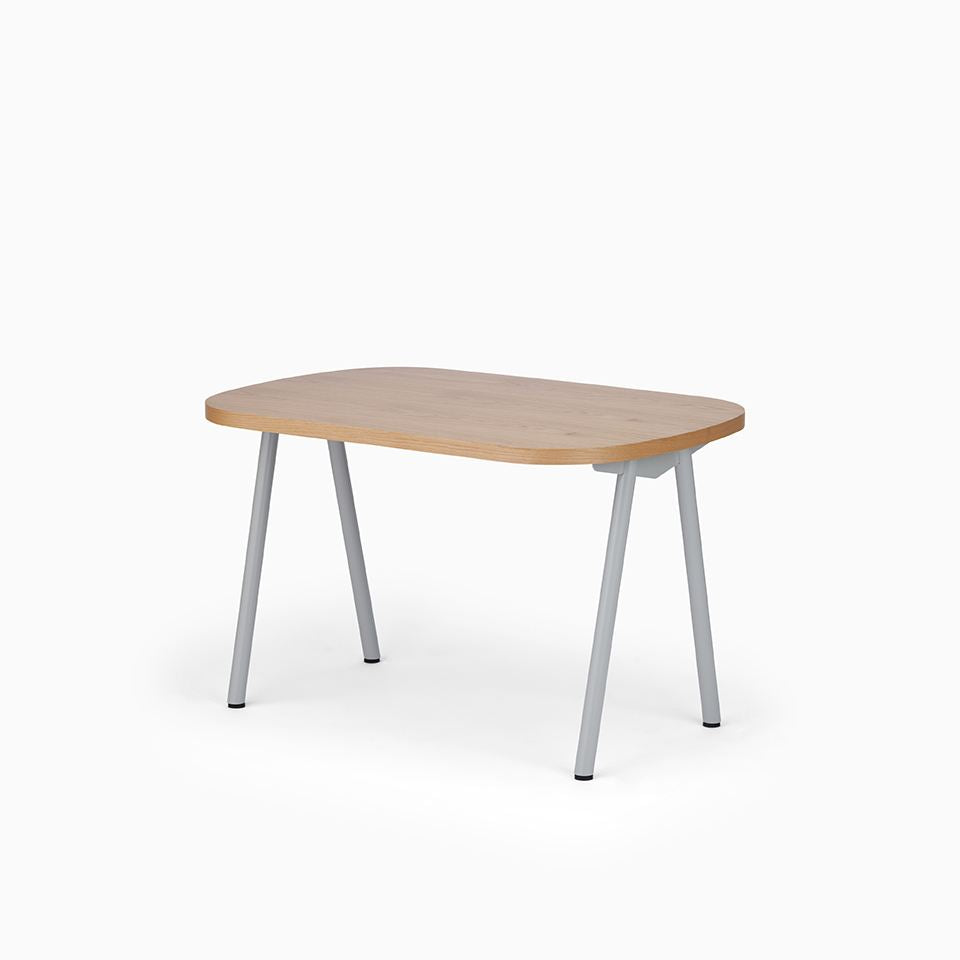 KUUM Table Oval  W1200 × D800 - オーク突板ナチュラル / クーム テーブル