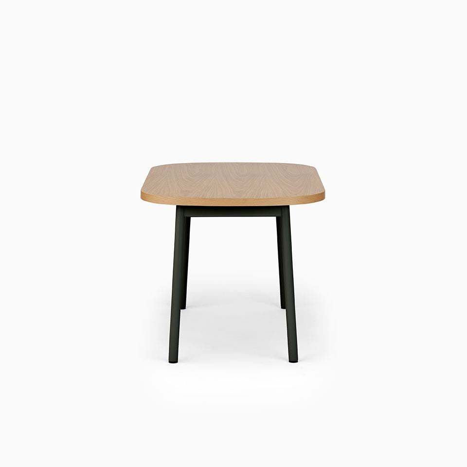 KUUM Table Oval  W1200 × D800 - オーク突板ナチュラル / クーム テーブル