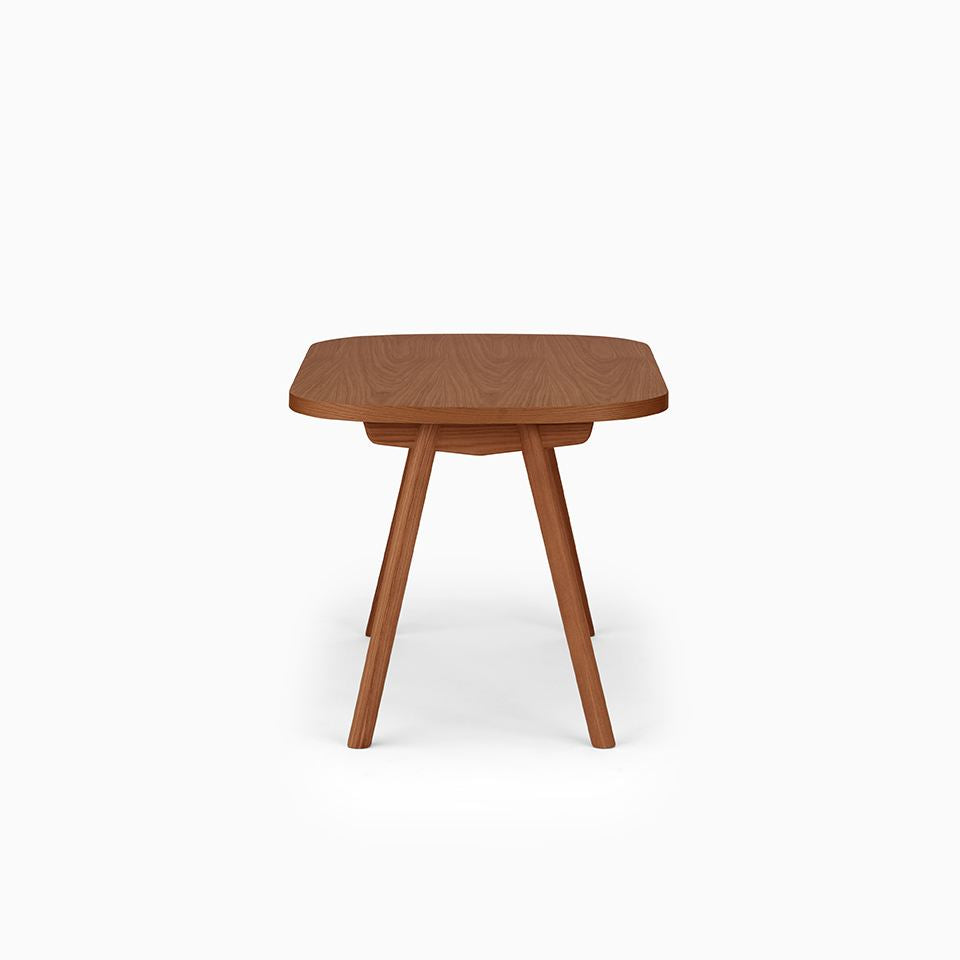 KUUM Table Oval  W1200 × D800 - オーク突板ブラウン / クーム テーブル