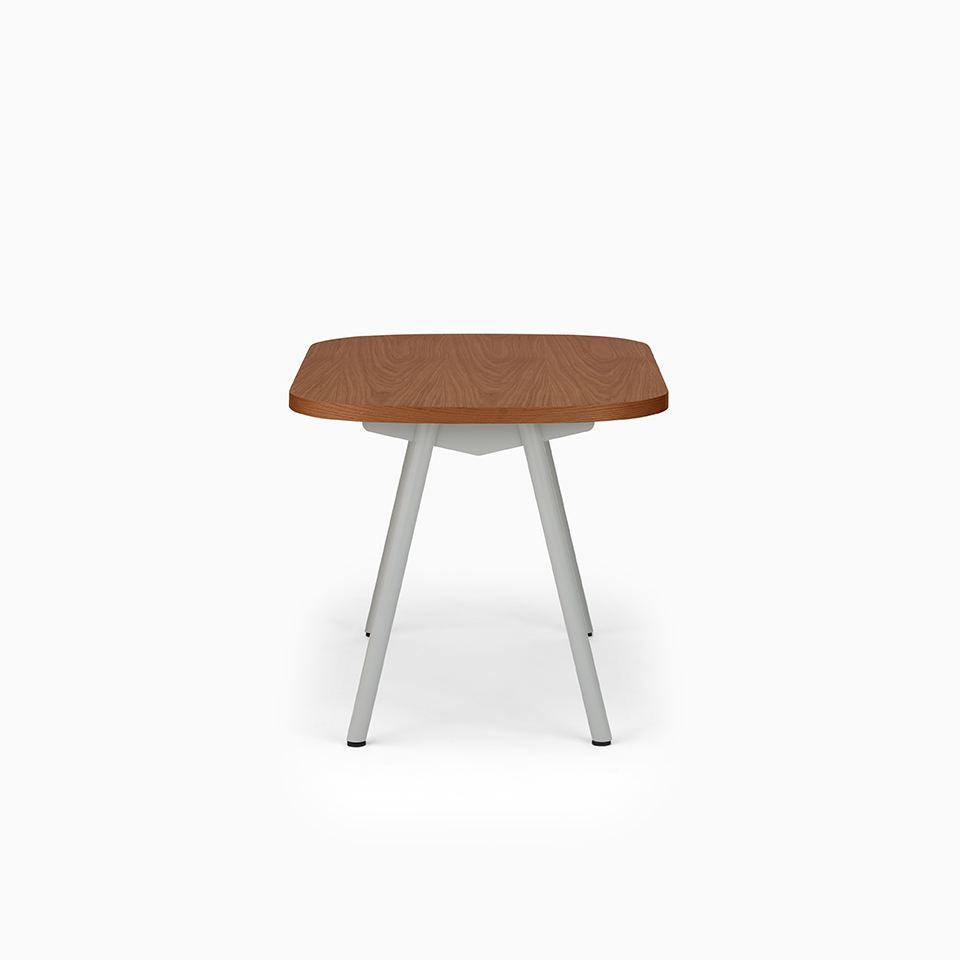 KUUM Table Oval  W1200 × D800 - オーク突板ブラウン / クーム テーブル