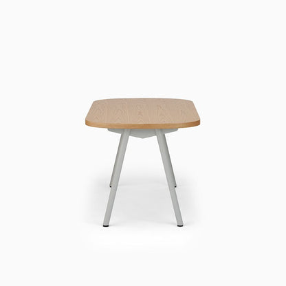 KUUM Table Oval  W1400 × D800 - オーク突板ナチュラル / クーム テーブル