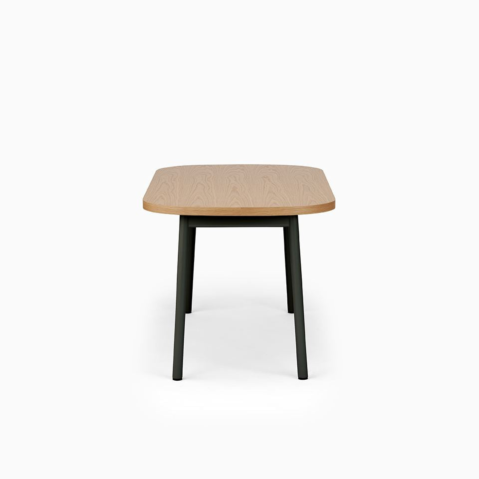 KUUM Table Oval  W1400 × D800 - オーク突板ナチュラル / クーム テーブル