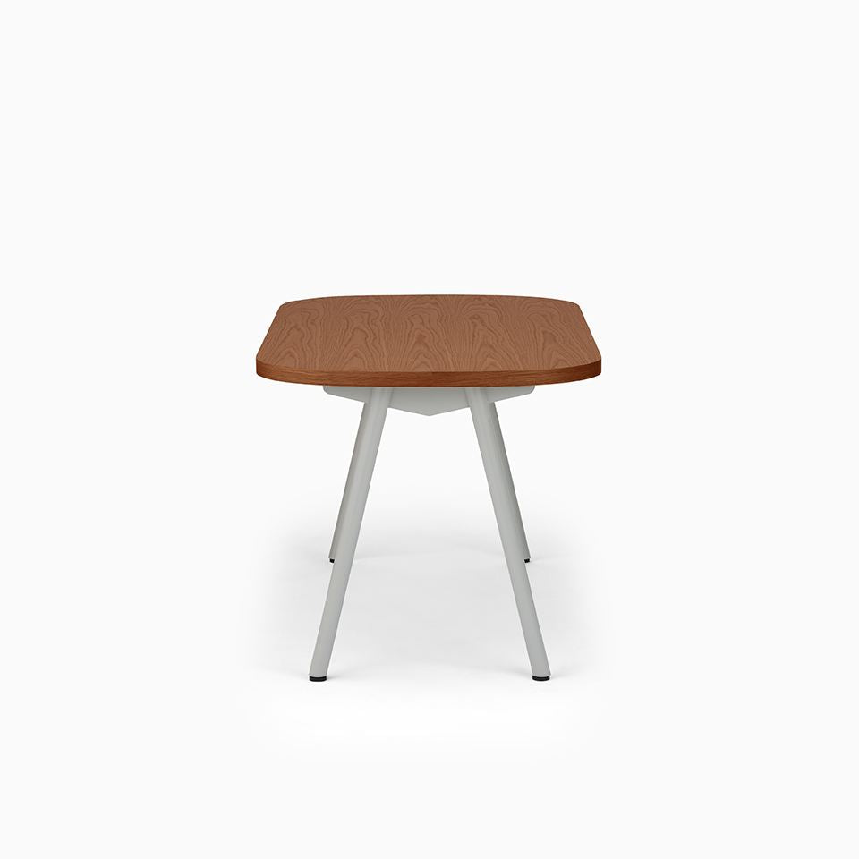 KUUM Table Oval  W1400 × D800 - オーク突板ブラウン / クーム テーブル