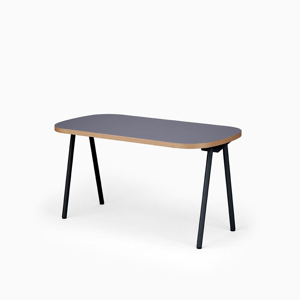 KUUM Table Oval  W1400 × D800 - メラミンネイビー / クーム テーブル