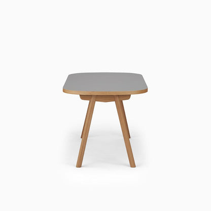 KUUM Table Oval  W1400 × D800 - メラミングレー / クーム テーブル