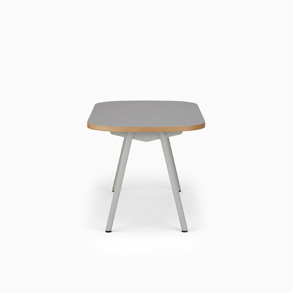KUUM Table Oval  W1400 × D800 - メラミングレー / クーム テーブル