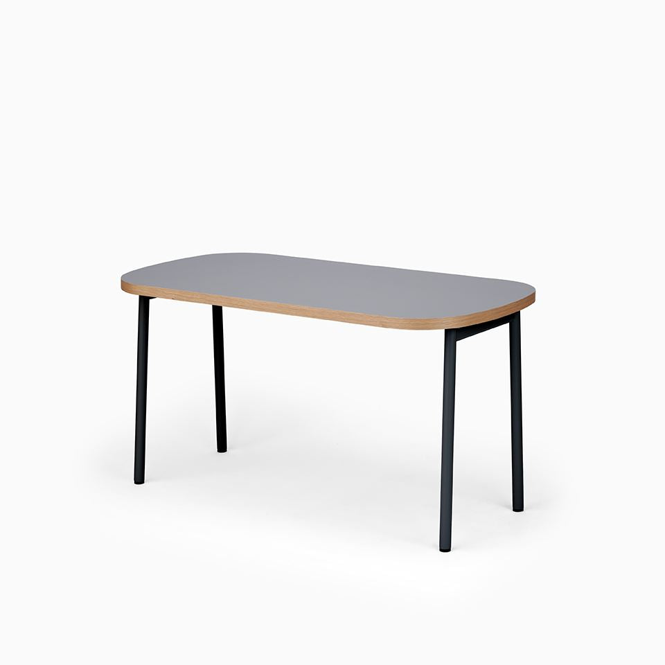 KUUM Table Oval  W1400 × D800 - メラミングレー / クーム テーブル