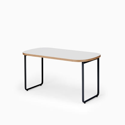 KUUM Table Oval  W1400 × D800 - メラミンホワイト / クーム テーブル