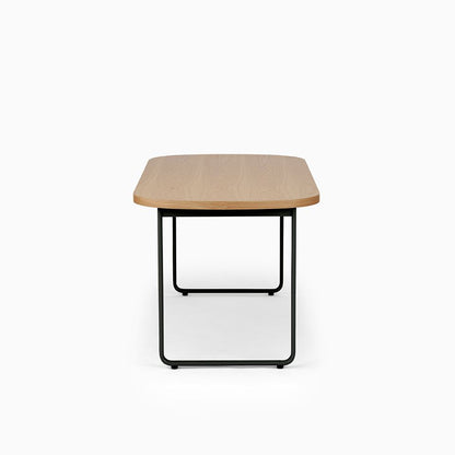 KUUM Table Oval  W1600 × D800 - オーク突板ナチュラル / クーム テーブル