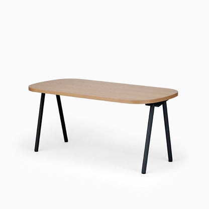 KUUM Table Oval  W1600 × D800 - オーク突板ナチュラル / クーム テーブル