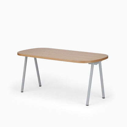 KUUM Table Oval  W1600 × D800 - オーク突板ナチュラル / クーム テーブル