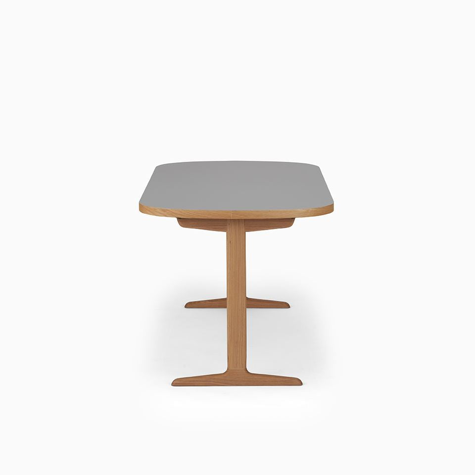 KUUM Table Oval  W1600 × D800 - メラミングレー / クーム テーブル