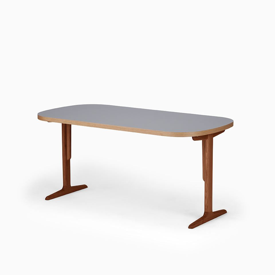 KUUM Table Oval  W1600 × D800 - メラミングレー / クーム テーブル