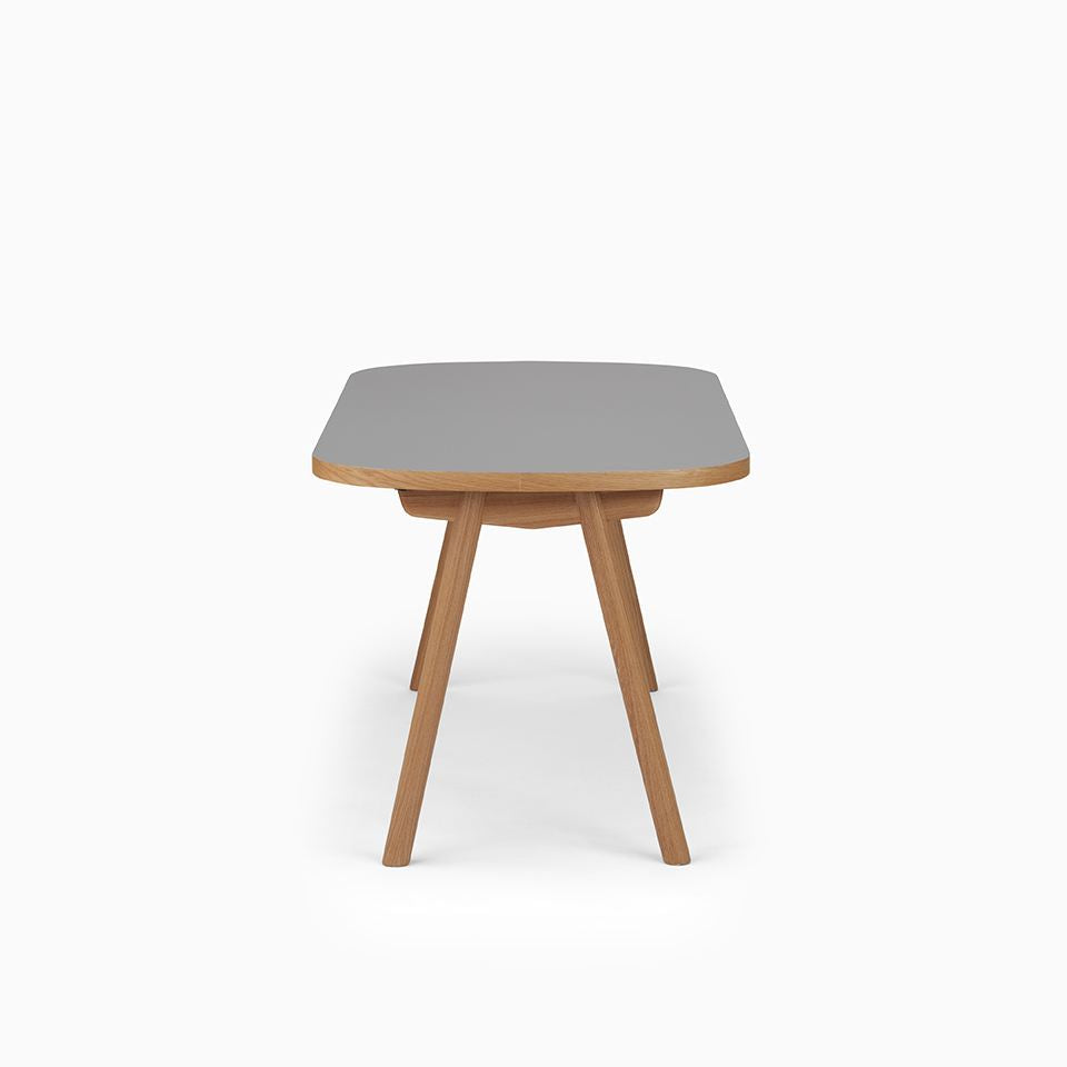 KUUM Table Oval  W1600 × D800 - メラミングレー / クーム テーブル