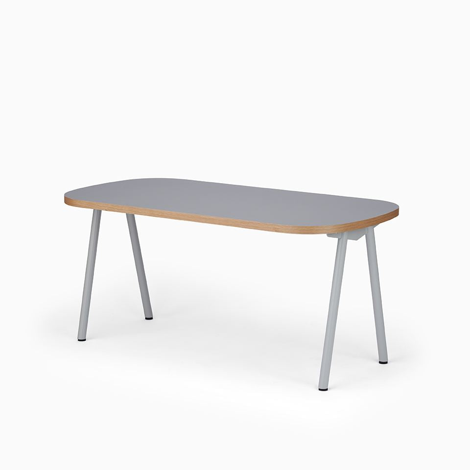 KUUM Table Oval  W1600 × D800 - メラミングレー / クーム テーブル