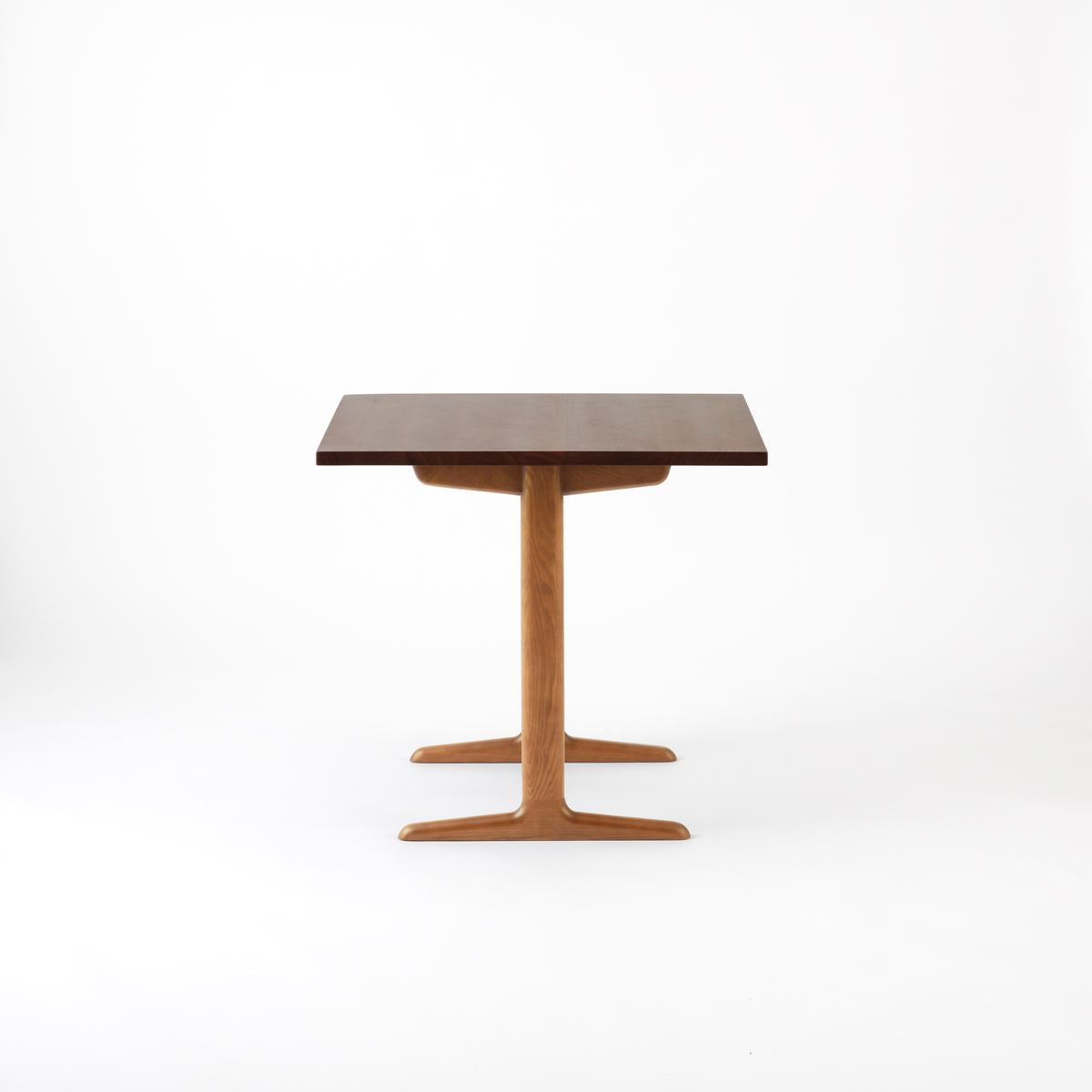 KUUM  Table W800 × D800 - アッシュ無垢材ブラウン / クーム テーブル