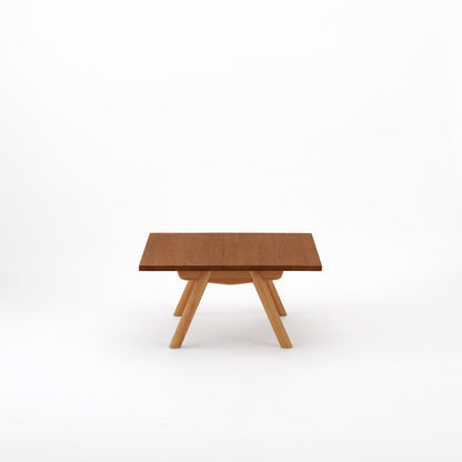 KUUMロー テーブル80x80cm | アッシュ無垢材ブラウン リビングテーブル