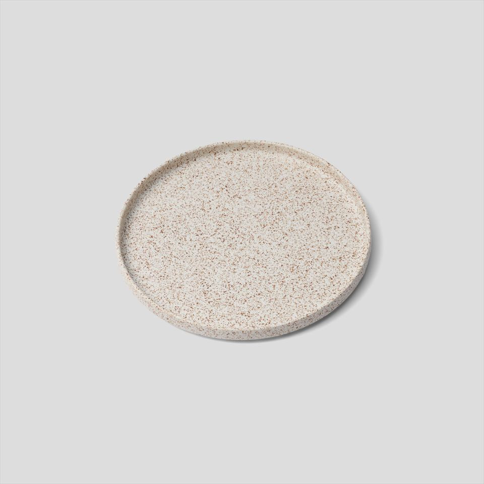 きほんのうつわ　KITTATE Plate / 切立プレート　錆点