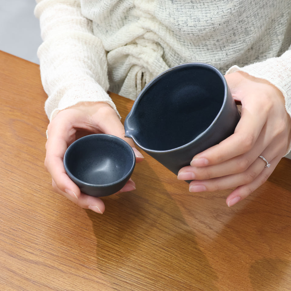 かもしか道具店  Ceramic Sake Cooler / 陶の冷酒器