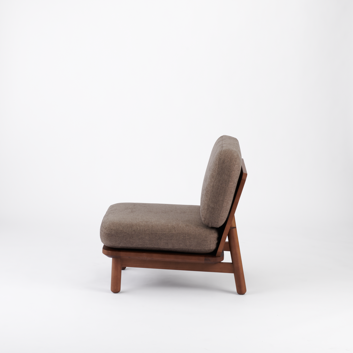 KUUM  Sofa 1 seater - Wooden Frame/Brown