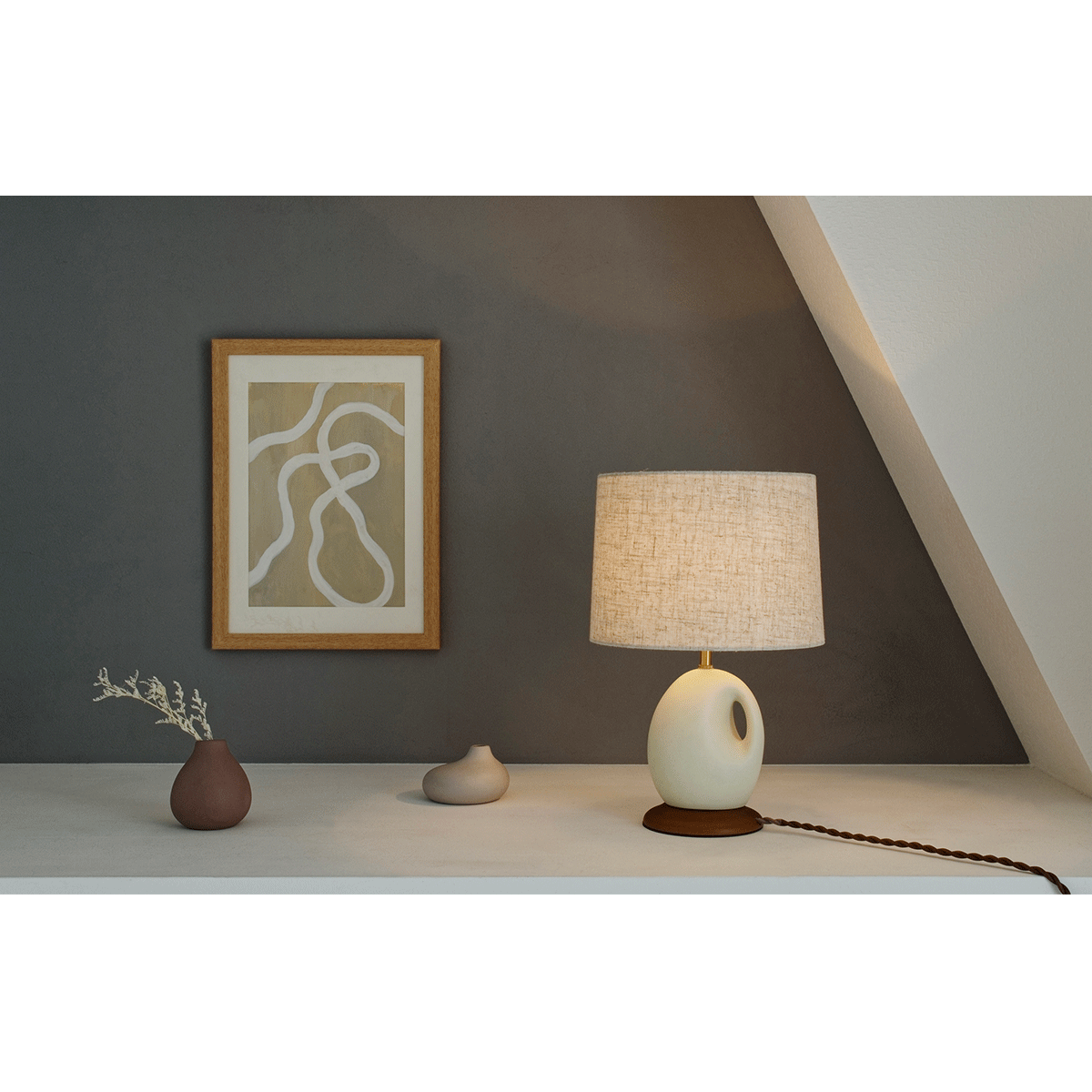 Sculpture Table Lamp